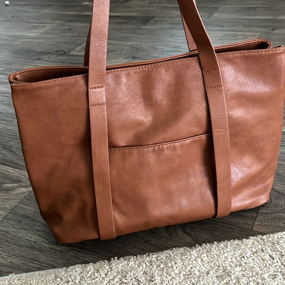 Universal Threads carry on bag